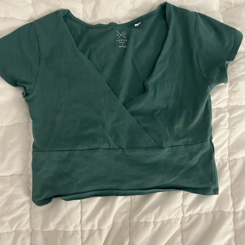 Green Pacsun V neck crossover Crop Top, Size small